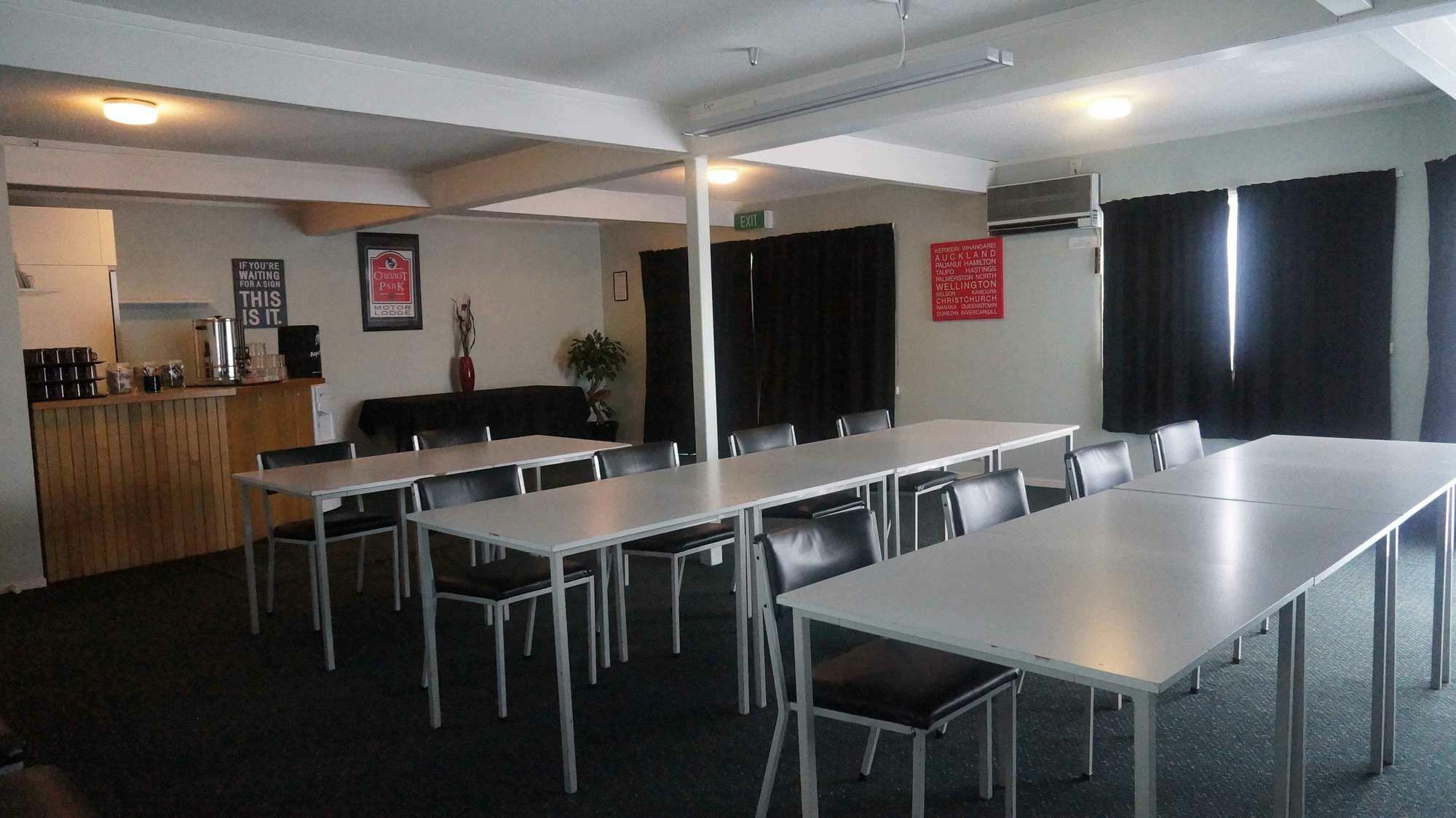 Cheviot Park Motor Lodge Уангарей Екстериор снимка