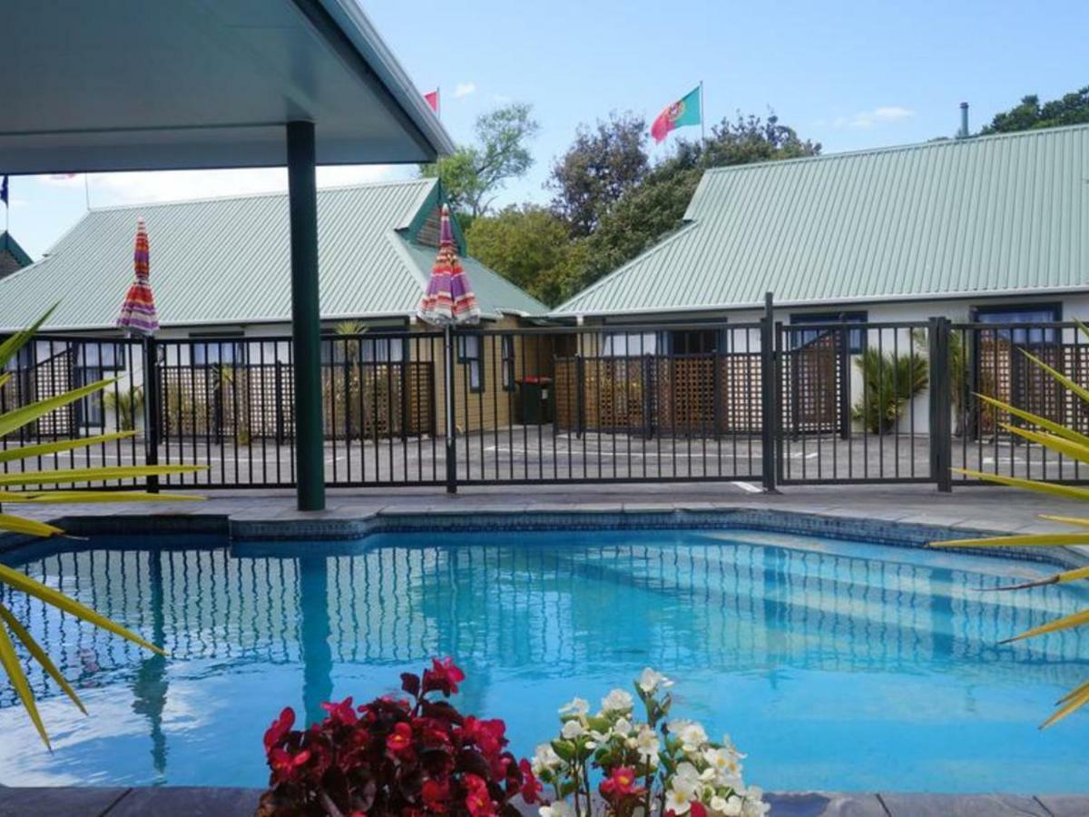 Cheviot Park Motor Lodge Уангарей Екстериор снимка