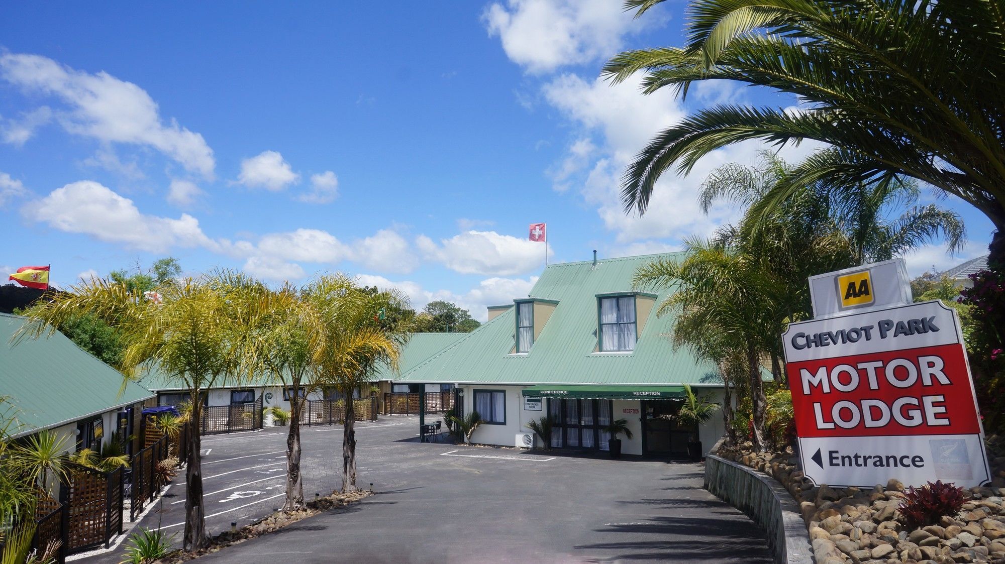 Cheviot Park Motor Lodge Уангарей Екстериор снимка